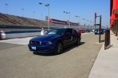 Aug-10-2013-SpeedVentures 4-White Pit Lane BR__4172-08-10.jpg